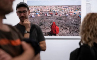 Угорщина заборонила підліткам відвідувати виставку World Press Photo зі знімками ЛГБТ-спільноти