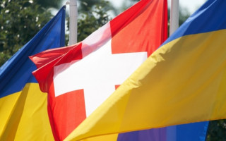 Швейцарія продовжила захист для українських біженців до березня 2024 року