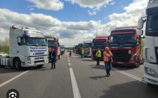 Польські перевізники планують протестувати: що вимагають від України