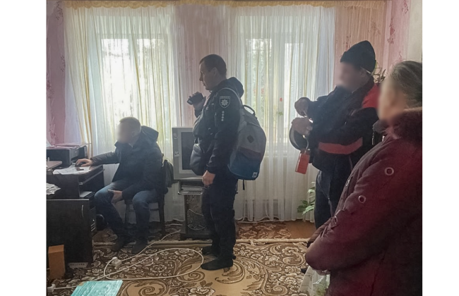 Мошенничество под видом предоставления финансовой помощи: в Киеве разоблачили злоумышленников, обманывавших переселенцев