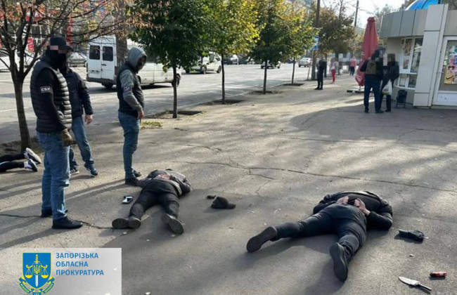 Запугиваниями пытались отобрать бизнес пассажирских перевозок: в Запорожье сообщено о подозрении группе лиц