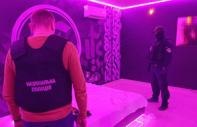 Жителя Ровно будут судить за организацию места разврата под видом массажного салона