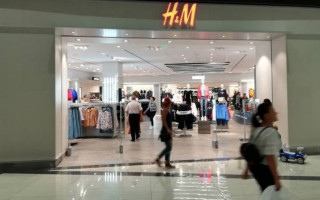 Назвали дату відкриття магазинів H&M у Києві