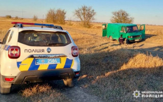 На Одещині чоловік у військовій формі підірвав гранату в салоні вантажівки, є тяжкопоранений