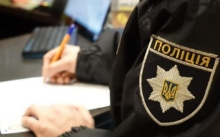 Суд наказал водителя, предъявившего полицейским поддельное удостоверение