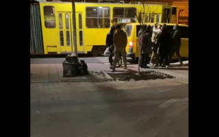 У Львові працівники ТЦК «запакували» чоловіка в авто: з’явилася реакція військкомату