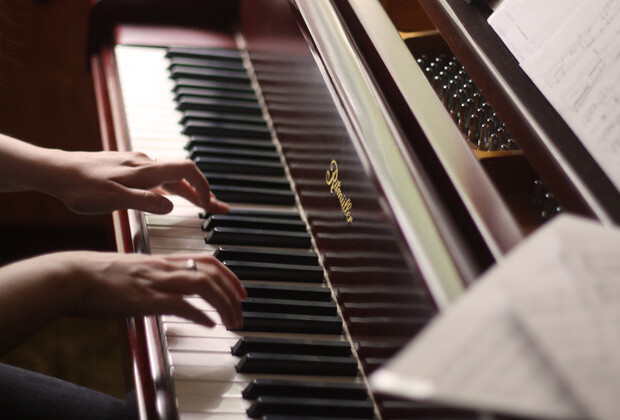 Во Львовской области судили учительницу музыки за подделку оценок учеников