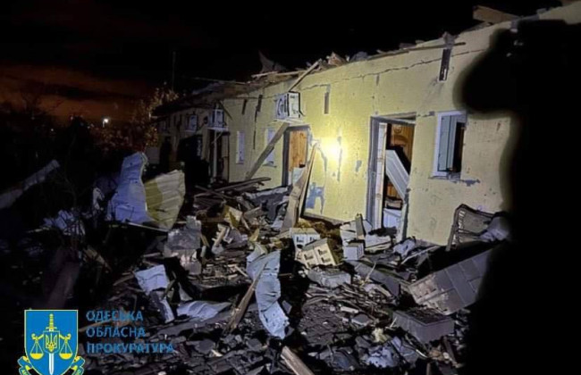 Враг бил по Одесщине ракетами и дронами: повреждены частные дома, есть пострадавшие, фото