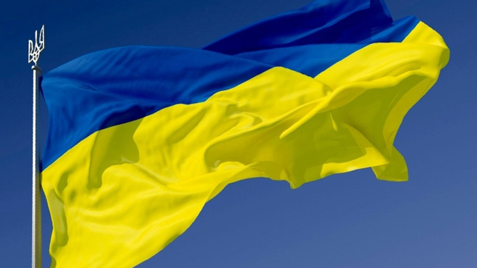 Пограничники подняли флаг Украины на Харьковщине на границе с рф, видео