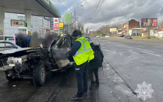 В Харькове раздался взрыв на АЗС: пострадал мужчина, фото
