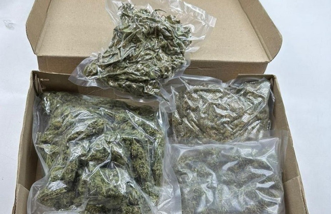 В Киеве разоблачили наркоторговцев, которые ежемесячно сбывали товара на полмиллиона гривен