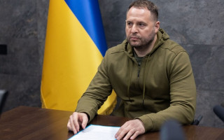 Зеленський має дві мети: перемогти у війні та побороти корупцію, — Єрмак