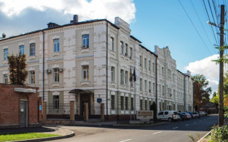 Полтавский окружной админсуд сообщил о наличии вакантных должностей