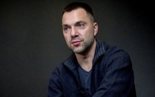 Поліція відкрила кримінальне провадження щодо Олексія Арестовича — нардепка Наталія Піпа