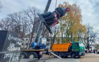 Киянам повідомили, що буде з демонтованим пам’ятником Пушкіну