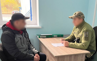Житель Полтавщини намагався виїхати за кордон з підробленим пенсійним посвідченням