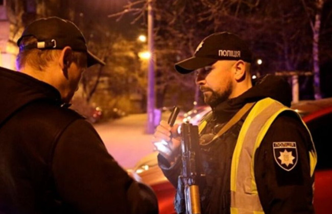 Для громадян – від 8500 грн, для бізнесу – від 51 тисяч грн: за порушення комендантської години введуть штрафи та зможуть застосовувати адміністративне затримання