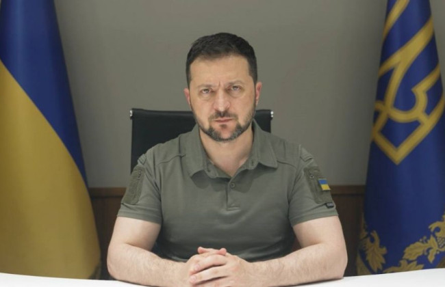 Зеленский поручил найти решение, чтобы вылеты носителей «Кинжалов» «не парализовали страну на часы»