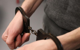 У Дніпрі покарали чоловіка, який розповсюджував «фільми для дорослих» з дітьми