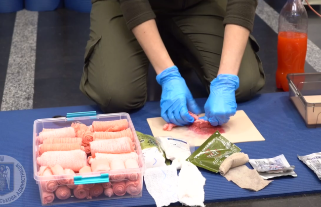 В Киеве инициировали создание учебной программы для школьников по домедицинской помощи