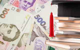 Студентам, які перебувають за кордоном, можуть перестати виплачувати стипендії: що відомо