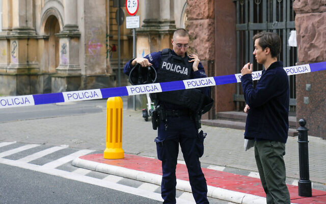 Заложила взрывчатку в центре Варшавы: полиция арестовала женщину с симпатиями к исламским экстремистам