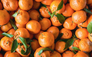 В Україну надійшла партія отруйних мандаринів