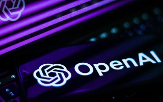 Потенциальный отток работников после увольнения Сэма Альтмана: инвесторы OpenAI могут подать в суд против совета директоров