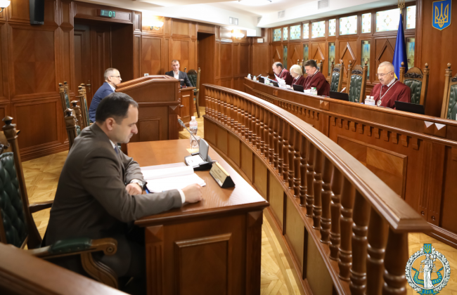 Исключительная мера пресечения в виде содержания под стражей во время действия военного положения: КСУ проверит предписание УПК Украины