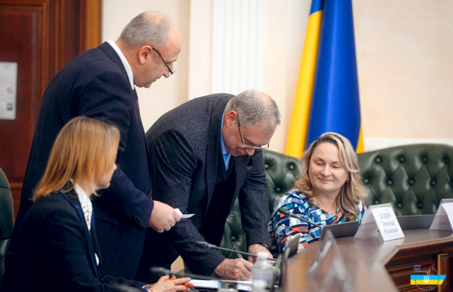 Жалобы на судей от юридических лиц смогут подавать только адвокаты – ВСП