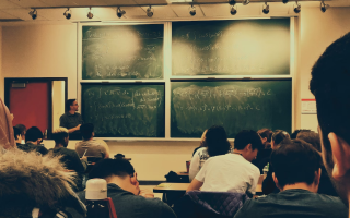 Жителі, які проживали на ТОТ, зможуть продовжити навчання в українських освітніх закладах