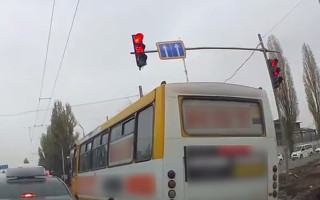 У Києві оштрафували водіїв маршруток, які порушували ПДР