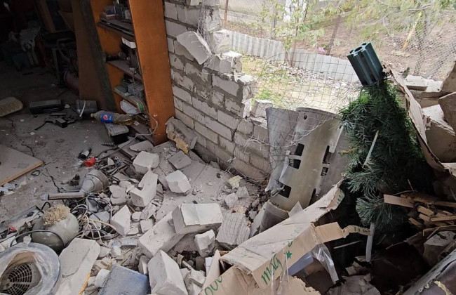 Враг обстрелял кассетными снарядами Чернобаевку: есть погибшие и раненые, фото