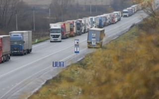 Блокада польской границы: на стоянке умер украинский водитель