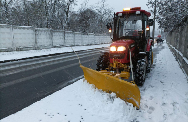 В ГСЧС предупреждают об ухудшении погодных условий: сильные снегопады и гололед