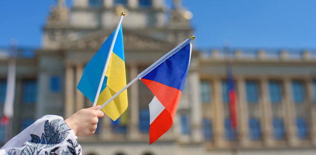 Бесплатное жилье украинцам в Чехии: какие города уже не предоставляют размещение