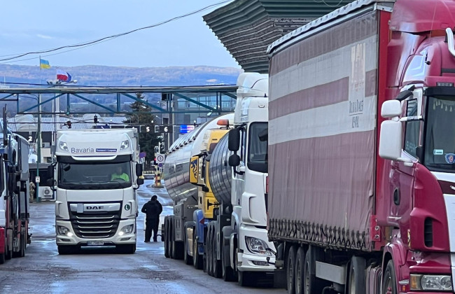 Польские перевозчики заблокировали четвертый пункт пропуска на украинской границе