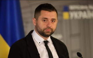 Війна могла закінчитись у 2022 році, якби Україна погодилася на нейтралітет — Давид Арахамія