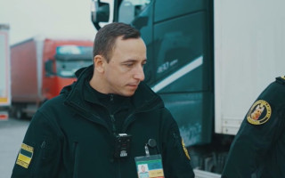 В Украине таможенники начали работать с нагрудными видеорегистраторами