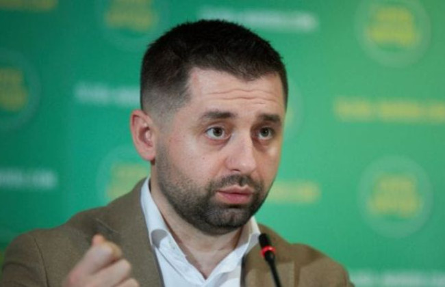 В 2024 году в Украине не будет никаких выборов — Давид Арахамия