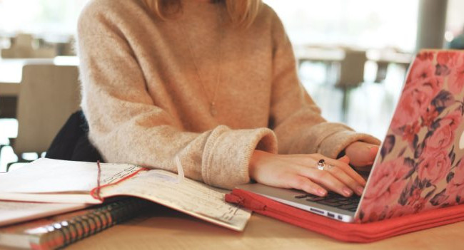 Какие в Украине доступны возможности для женщин в бизнесе и при трудоустройстве: подробности