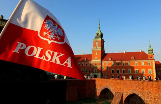 В Польше вооруженные футбольные фанаты избили украинцев из-за национальности