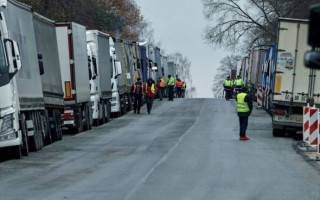 Польські перевізники пригрозили заблокувати всі пункти пропуску на кордоні з Україною