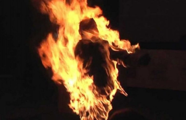 На Волыни мужчина поджег себя посреди города