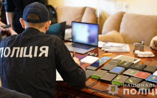 Поліція викрила хакерів, які завдали понад 3 млрд грн збитків світовим компаніям
