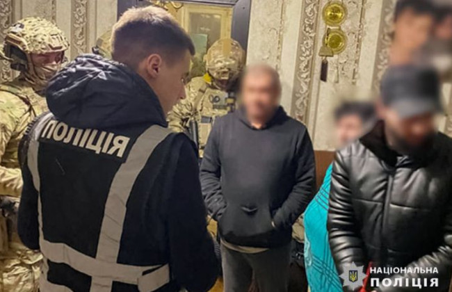 В Киеве обезвредили банду рейдеров, которая захватила парковочные площадки