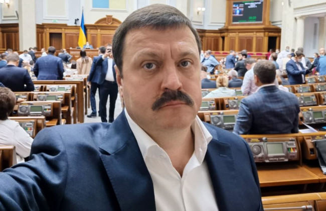 Госизмена и незаконное обогащение: дело экс-нардепа Андрея Деркача направлено в суд