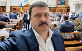 Госизмена и незаконное обогащение: дело экс-нардепа Андрея Деркача направлено в суд