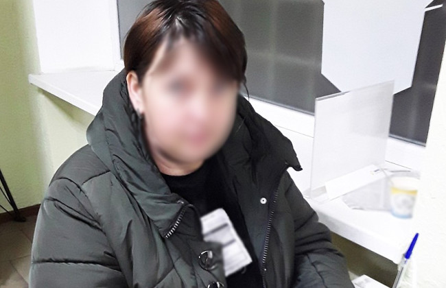 На Черниговщине работница почты хотела открыть бизнес на соцвыплатах и пенсиях