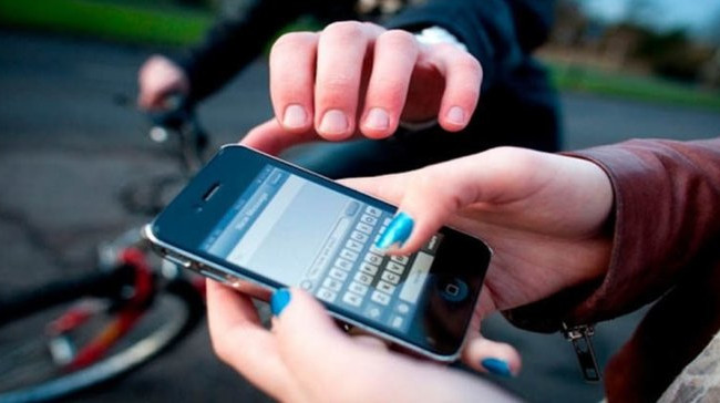 Грабіж чи шахрайство: Верховний Суд розмежував характер дій особи, спрямованих на заволодіння чужим майном, після викриття потерпілим